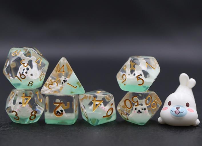 White Seal 7Pcs Dice Set