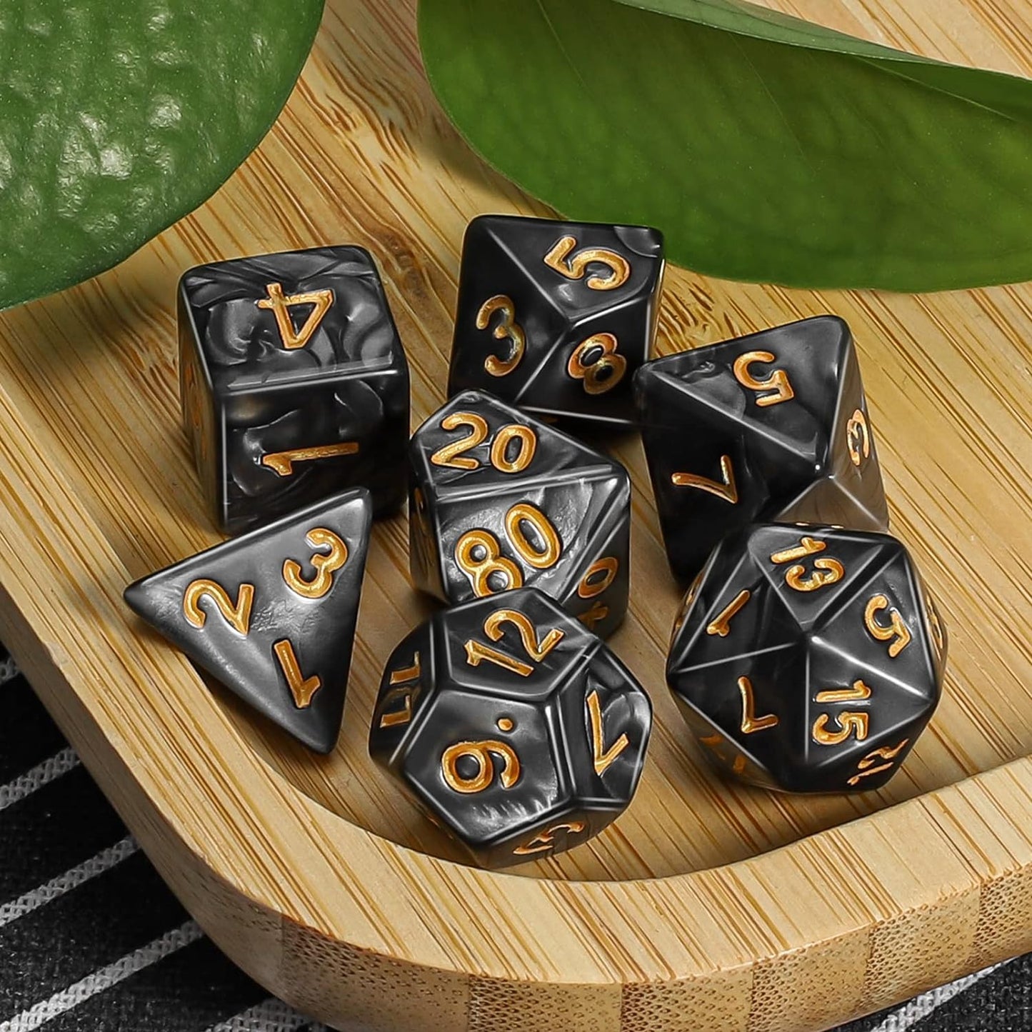 Marbled Black and Gold 7 Pcs Dice Set DnD