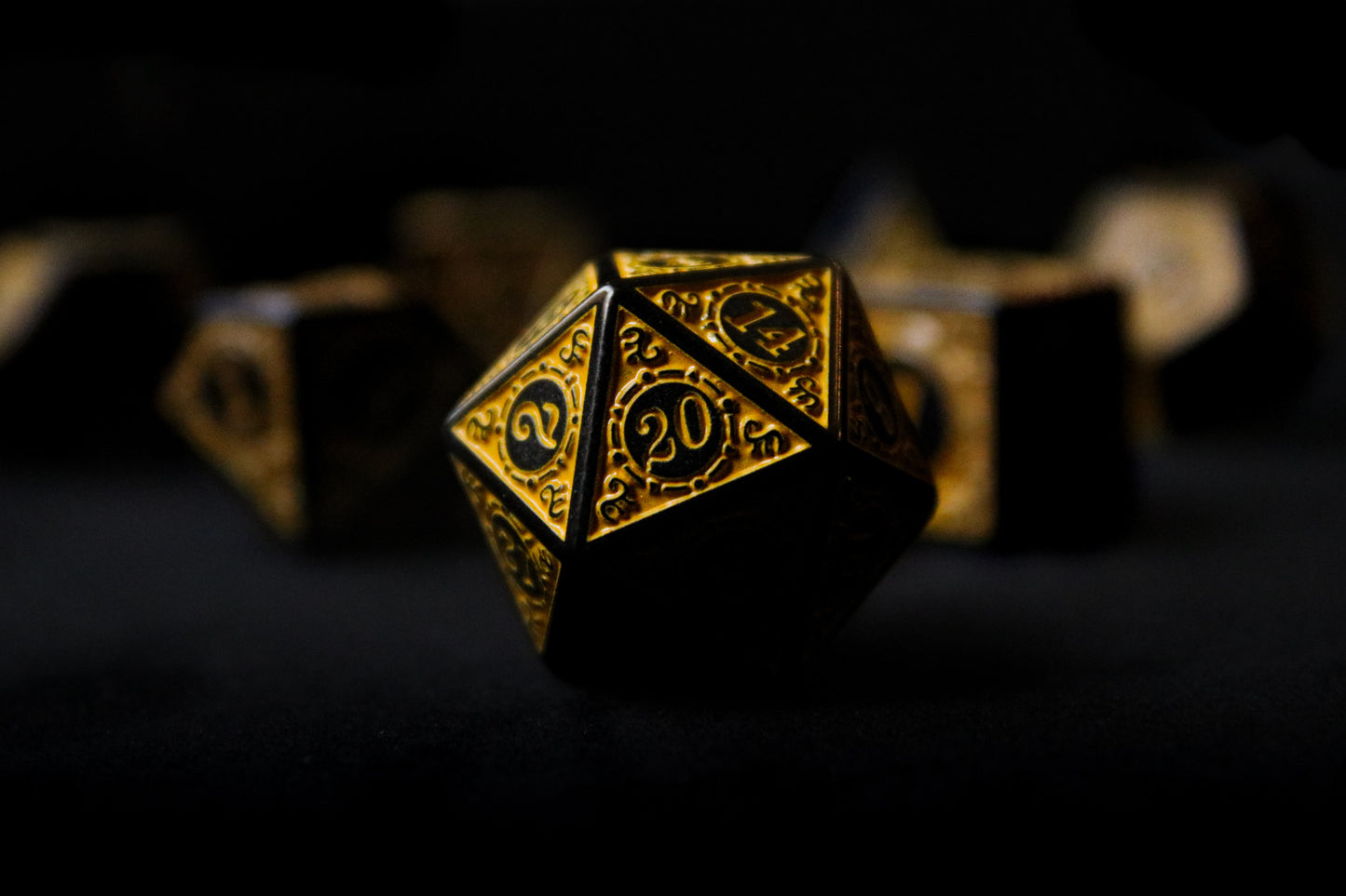 Antique Yellow 7 Pcs Dice Set DnD