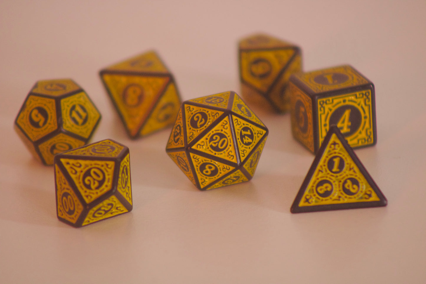 Antique Yellow 7 Pcs Dice Set DnD