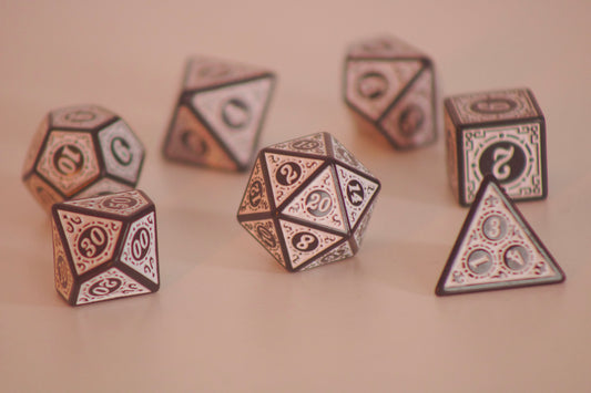 Antique White 7 Pcs Dice Set DnD