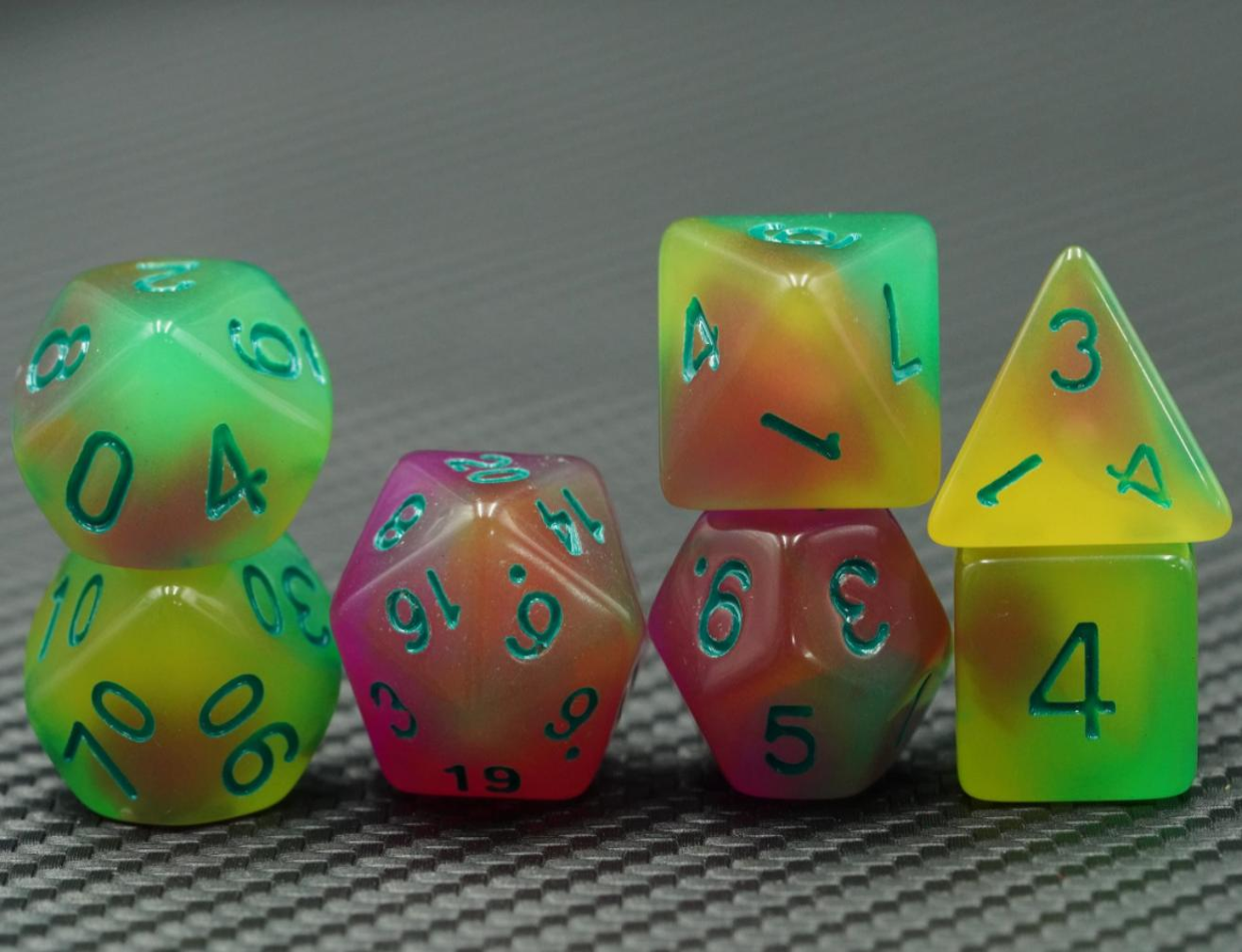 Aurora Borealis | Glow in the Dark 7 Pcs Dice Set